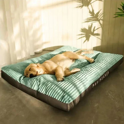 “Holiday Cozy Bed – For Puppies & Dogs”