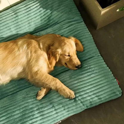 “Holiday Cozy Bed – For Puppies & Dogs”