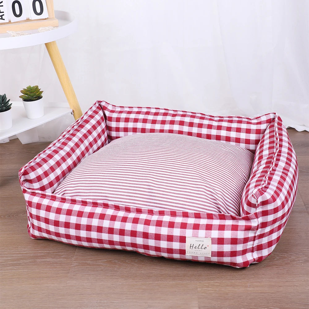 “Comfy Pet Bed – Soft, Washable & Size-Friendly”